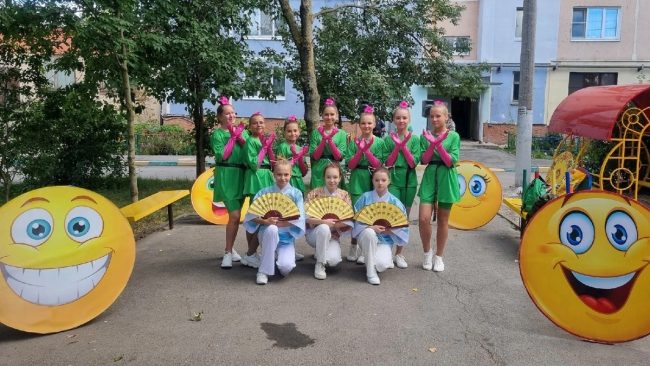 Скоро в школу