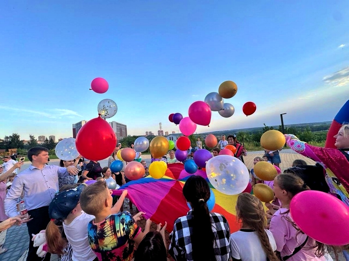 3 июля для жителей улицы Сурикова,24 прошел праздник двора. | 05.07.2024 |  Тула - БезФормата